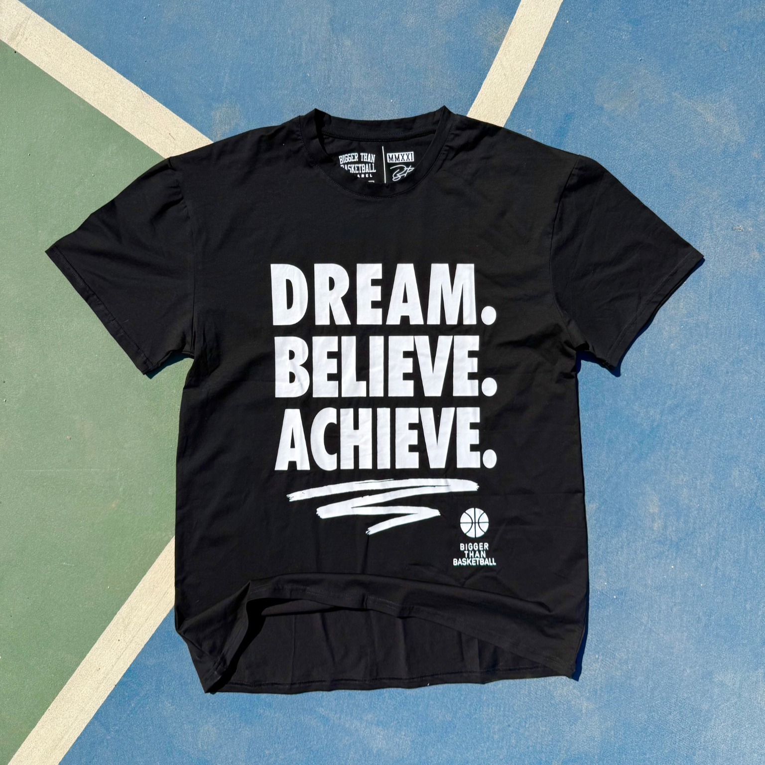 Dream. Believe. Achieve. - T-Shirt - Black