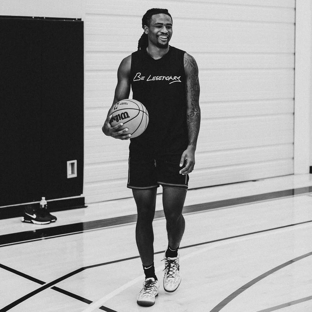 Be Legendary - Performance Tank - Black